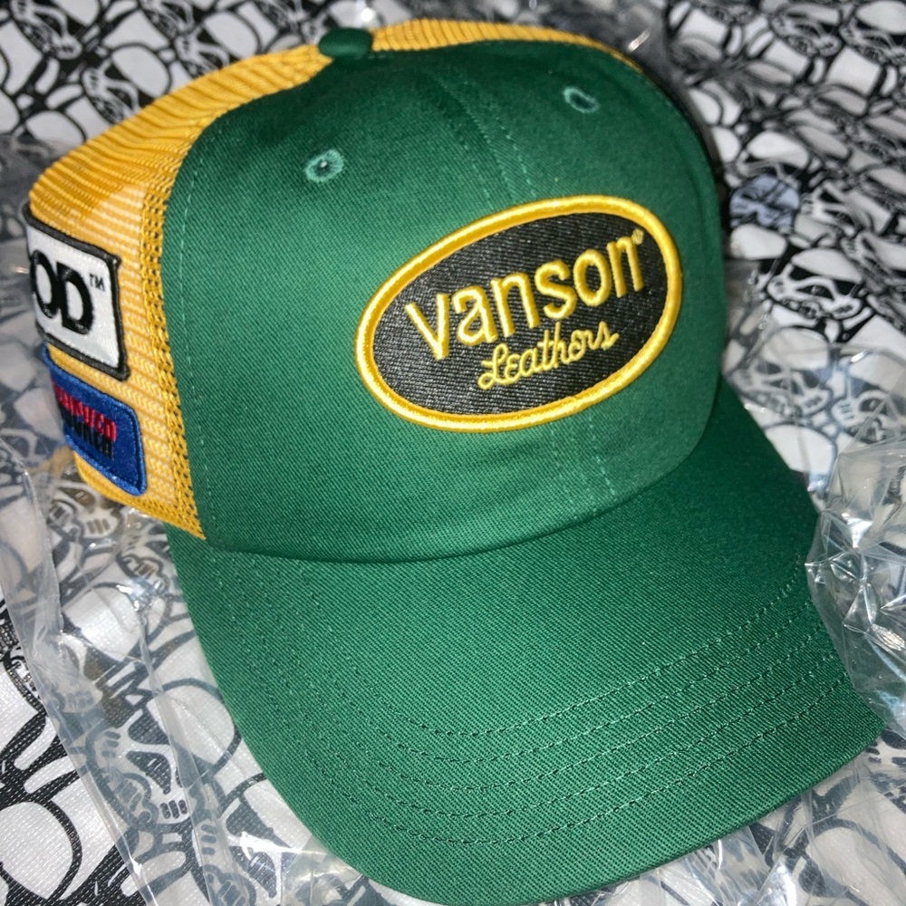 Supreme vanson hat nwt